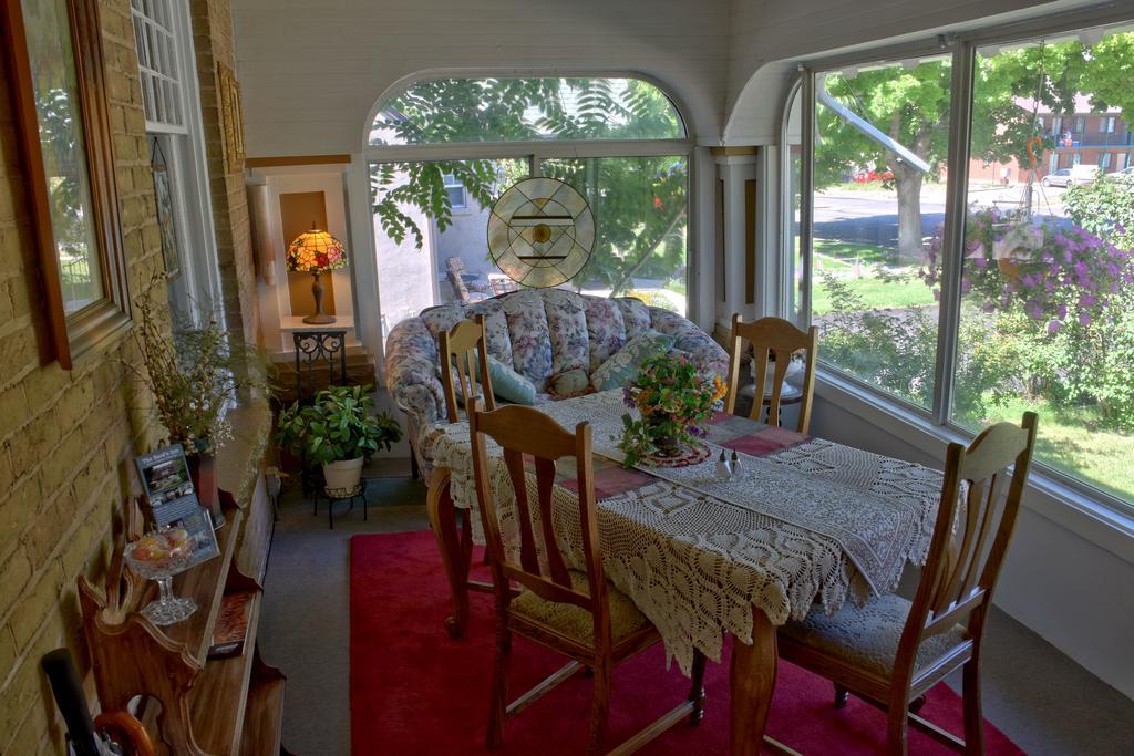 Bard'S Inn Cedar City Ngoại thất bức ảnh