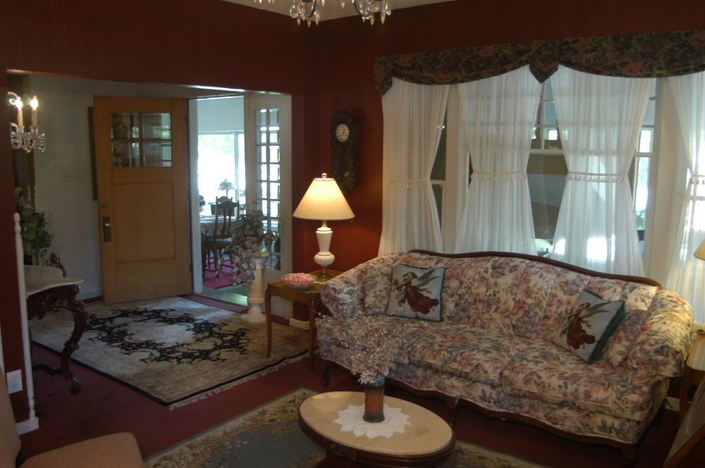 Bard'S Inn Cedar City Ngoại thất bức ảnh